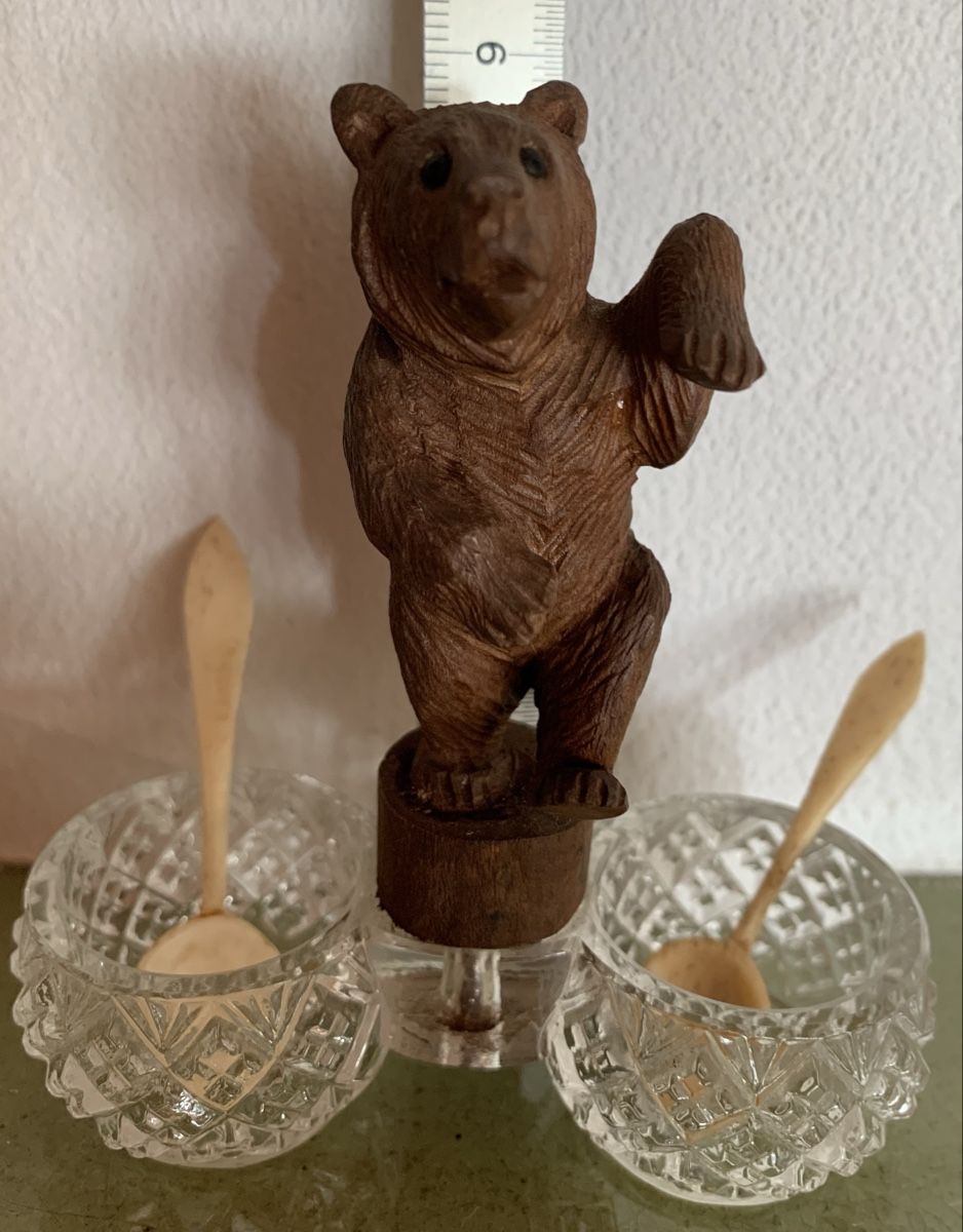 Set di piatti: Salière Brienzer Bär mit 2 Löffeli – Usato da Egg b. Zürich venduto da ohtannenbaum