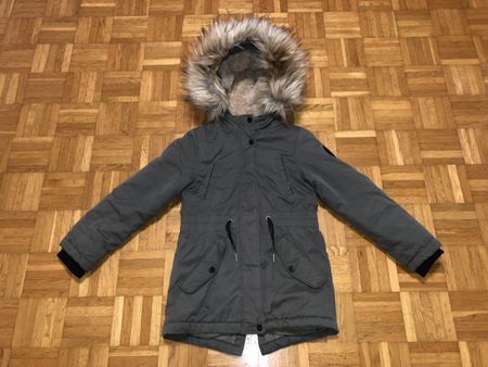 Mädchen Winterjacke Grösse 134