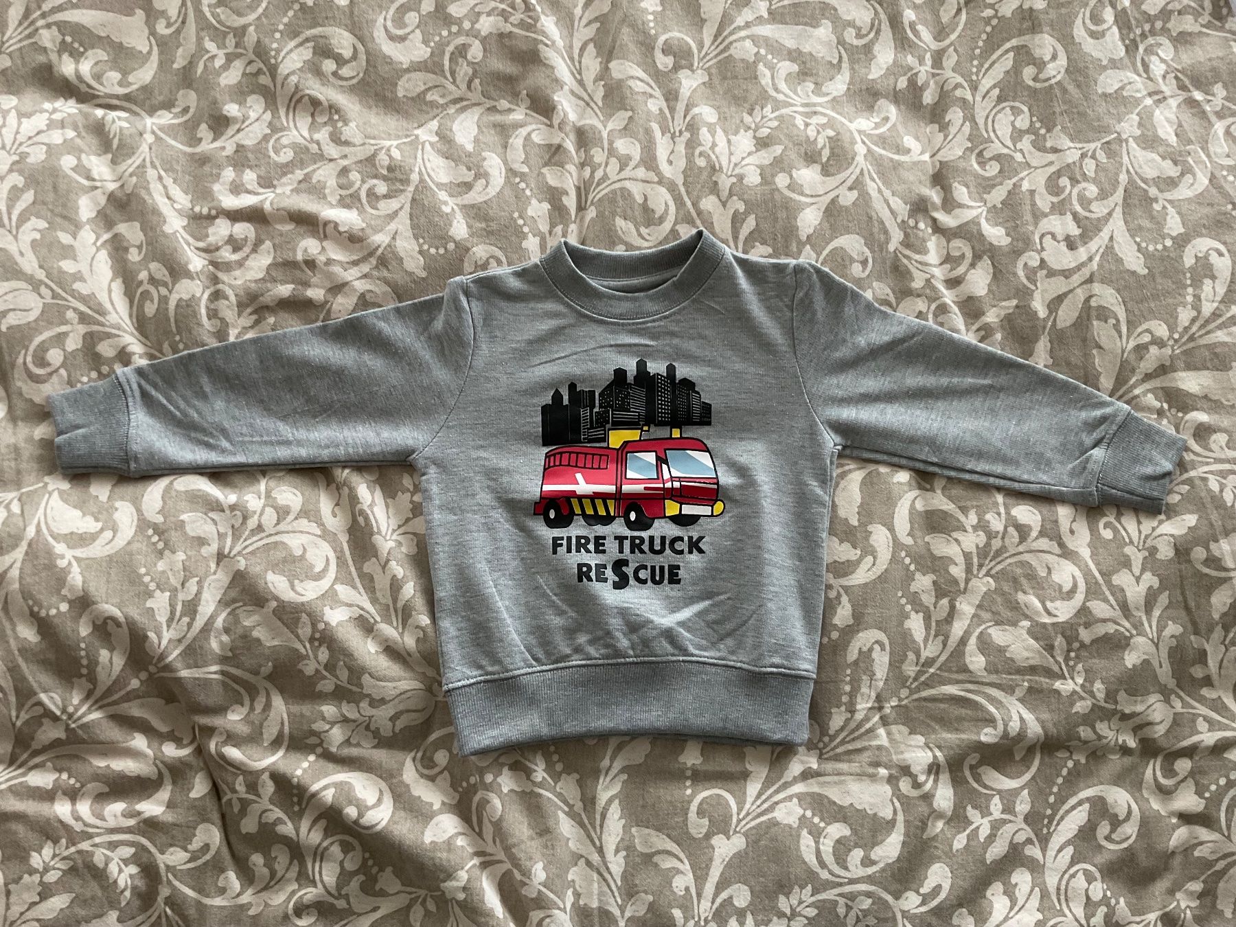 Pullover & Sweatshirts: Kinder Pullover Gr. 86 / Feuerwehr Motiv – Gebraucht aus Rümlang von euqinom16