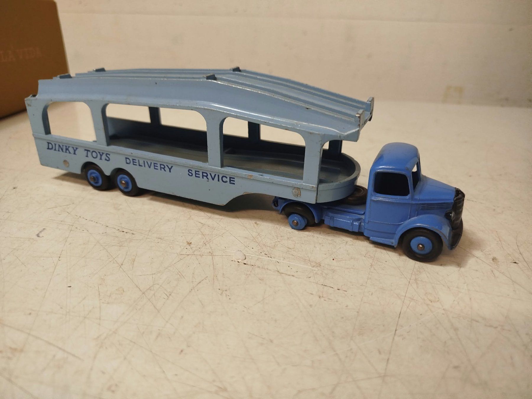 Dinky Toys Modellini d'auto: Dinky Toys Autotransporter – Usato da La Chaux-de-Fonds venduto da Emmaus2300CDF