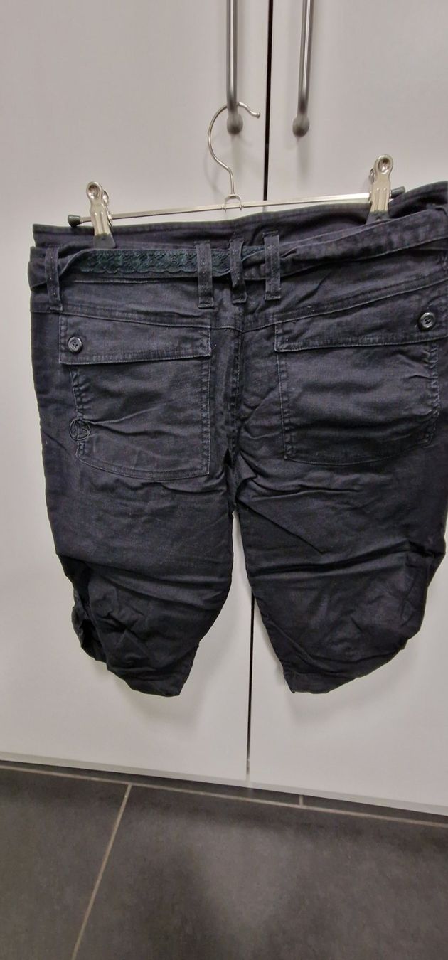 Pantaloni: Bermuda Shorts ORB – Usato da Oftringen venduto da bin_2wk8 1