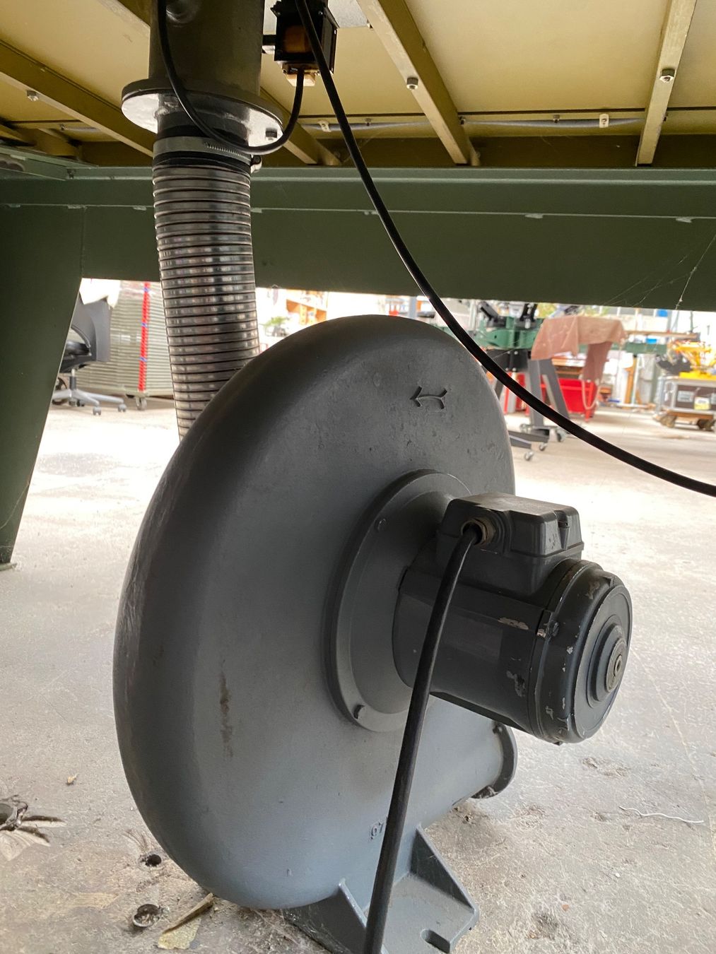 Tutte le macchine: FRENKE Siebdrucktisch mit Vakuum – Usato da Olten venduto da car_k5k7 8