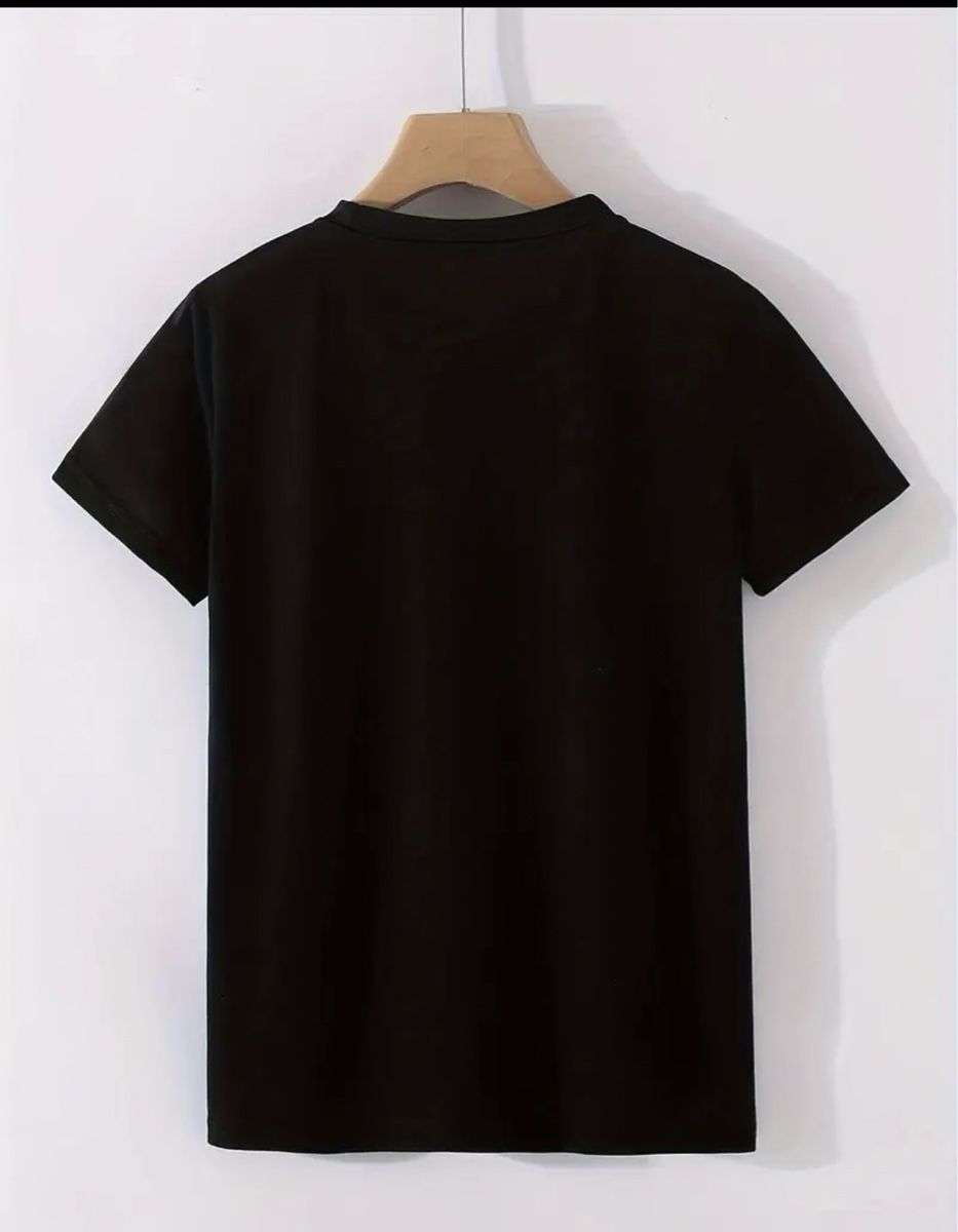 T-shirt: Beautiful shirt – Nuovo e nell'imballaggio originale da Opfikon venduto da MabelCouture 1