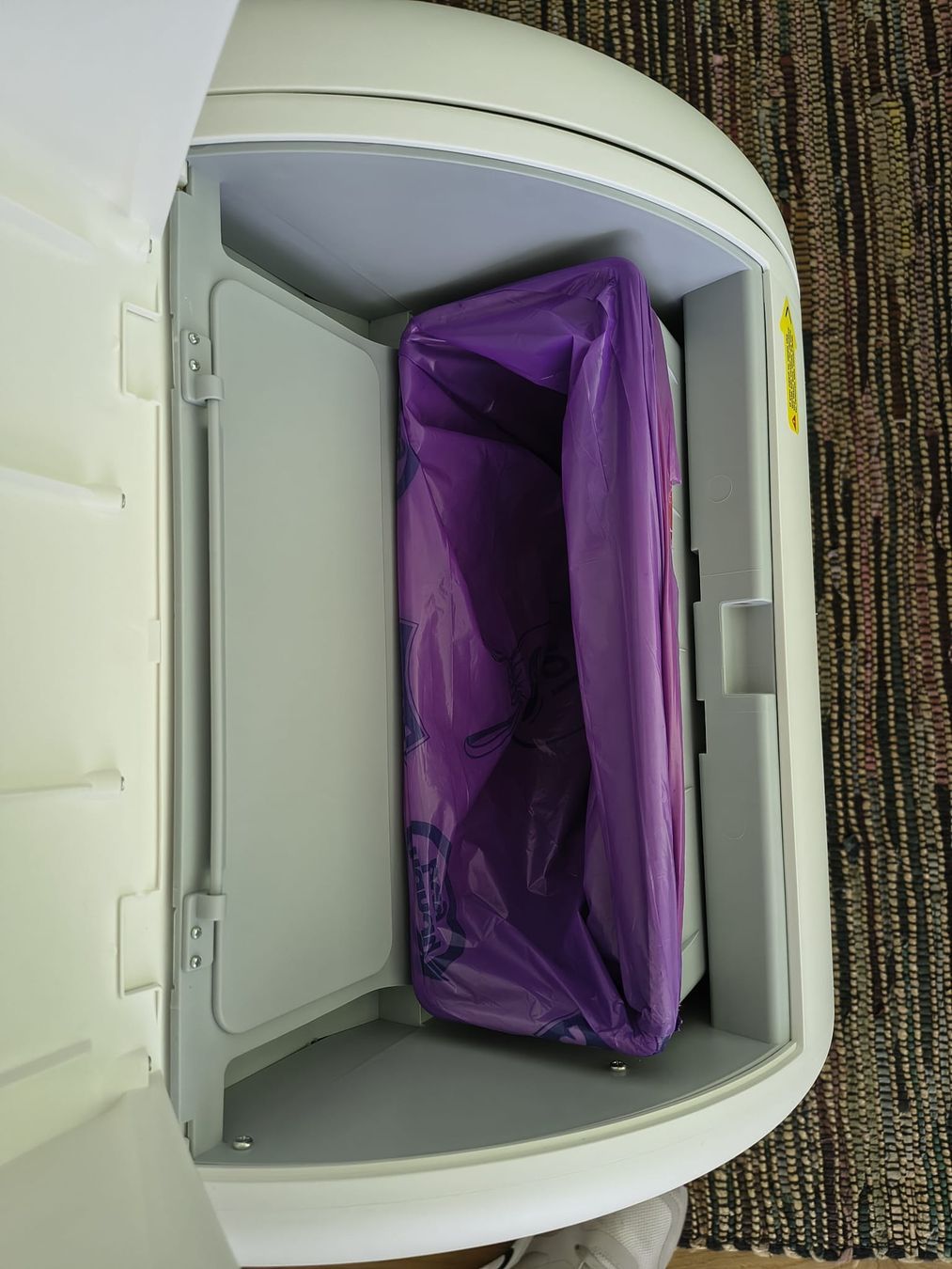 WC: Katzentoilette C10 selbstreinigend – Usato da Oberkulm venduto da talo77 3