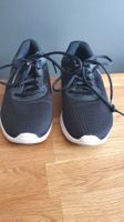 Nike Turnschuhe schwarz Grösse 41 Top