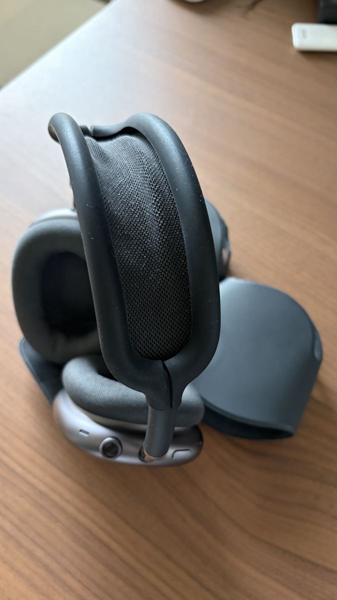 Apple Cuffie: Apple AirPods Max Lightning Black – Usato da Granges-Paccot venduto da RiedelFr 5