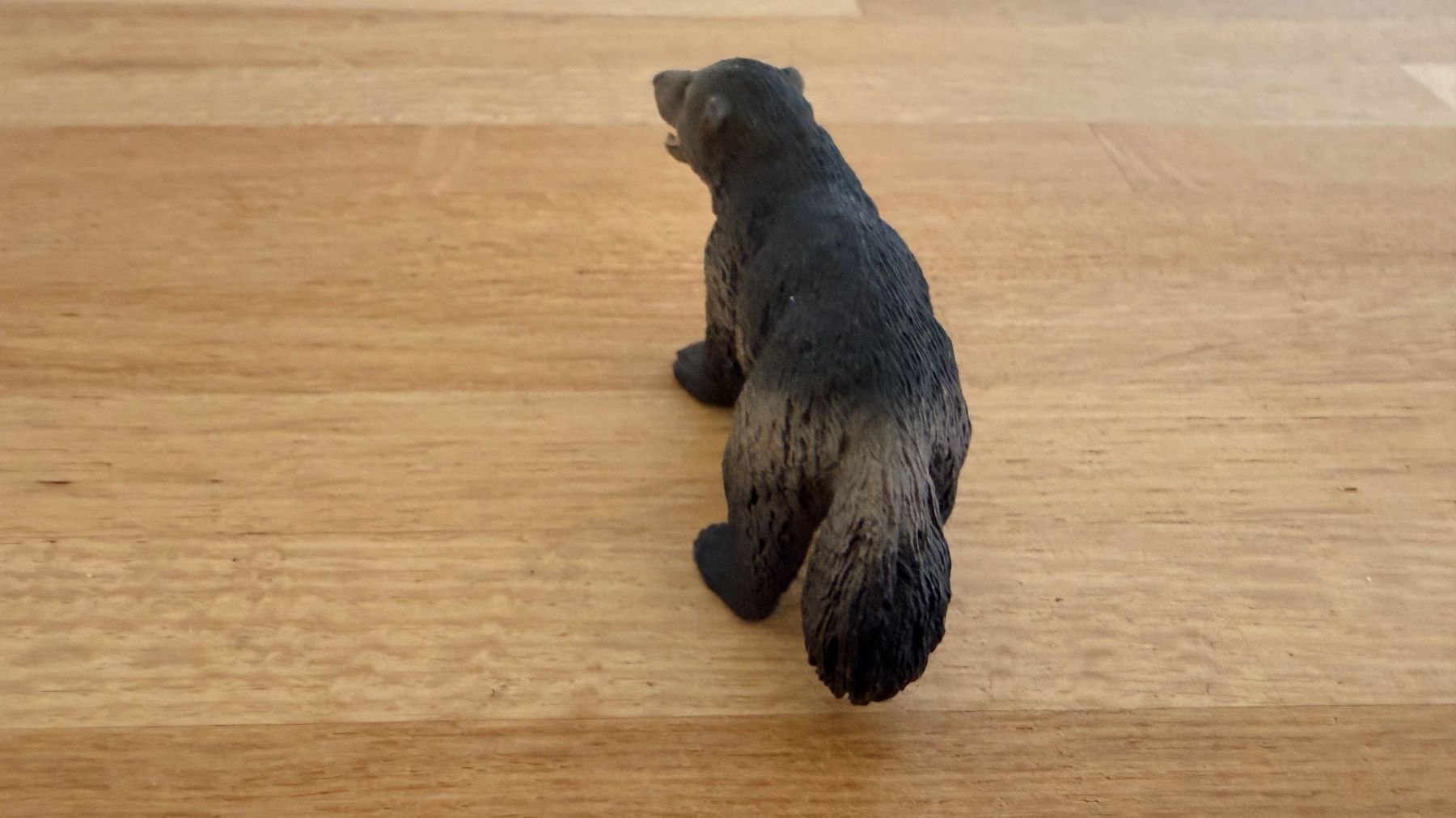 Schleich Giocattoli: SCHLEICH - Vielfrass 14646 – Usato da Winterthur venduto da Secondhand-Family 4