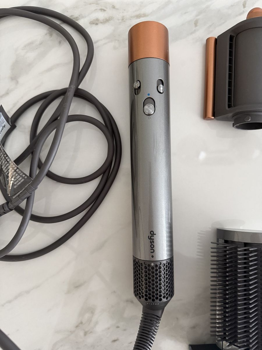 Dyson Sèche-cheveux: Dyson Airwrap  – Neuf (Voir description) à Perlen par fat_qr2h 4