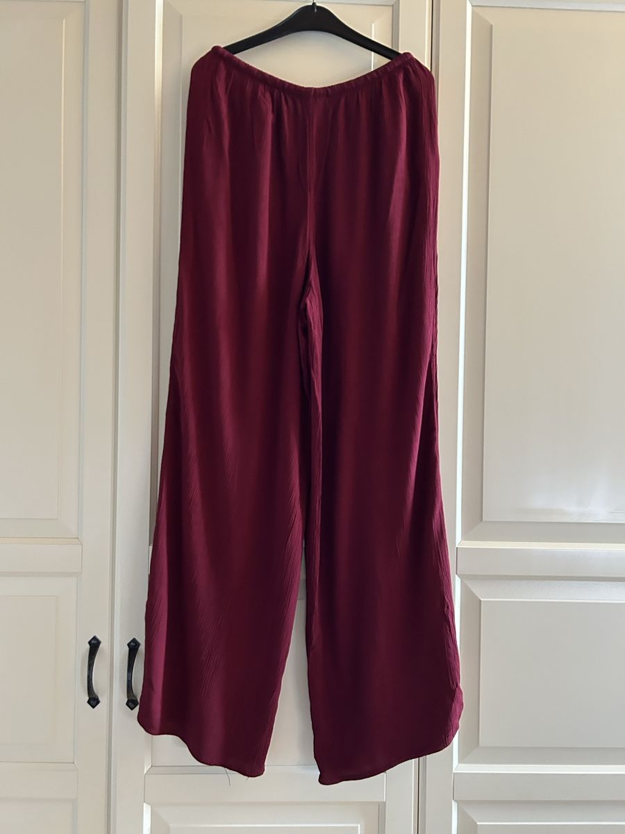 Pantalons: Hose pageone, bordeauxrot, Grösse S – Neuf (Voir description) à Diessenhofen par Bmaurice 2