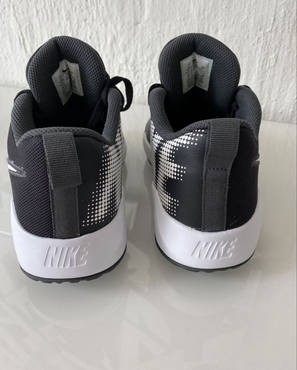 Nike Scarpe da uomo: gr 38,5 – Usato da Winterthur venduto da EasyRS 3