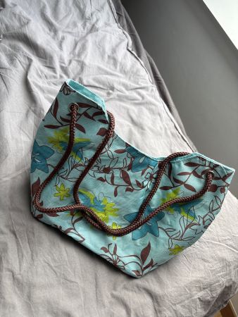 Sac de plage bleu brun jaune
