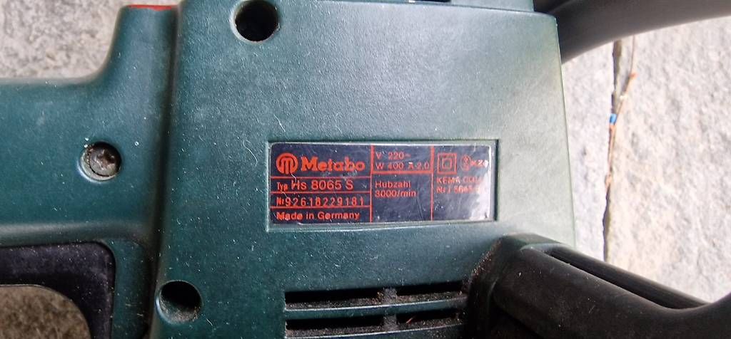 Tutte le macchine: Heckenschere Metabo elektrisch 650mm – Usato da Uznach venduto da Brandaoleao 1
