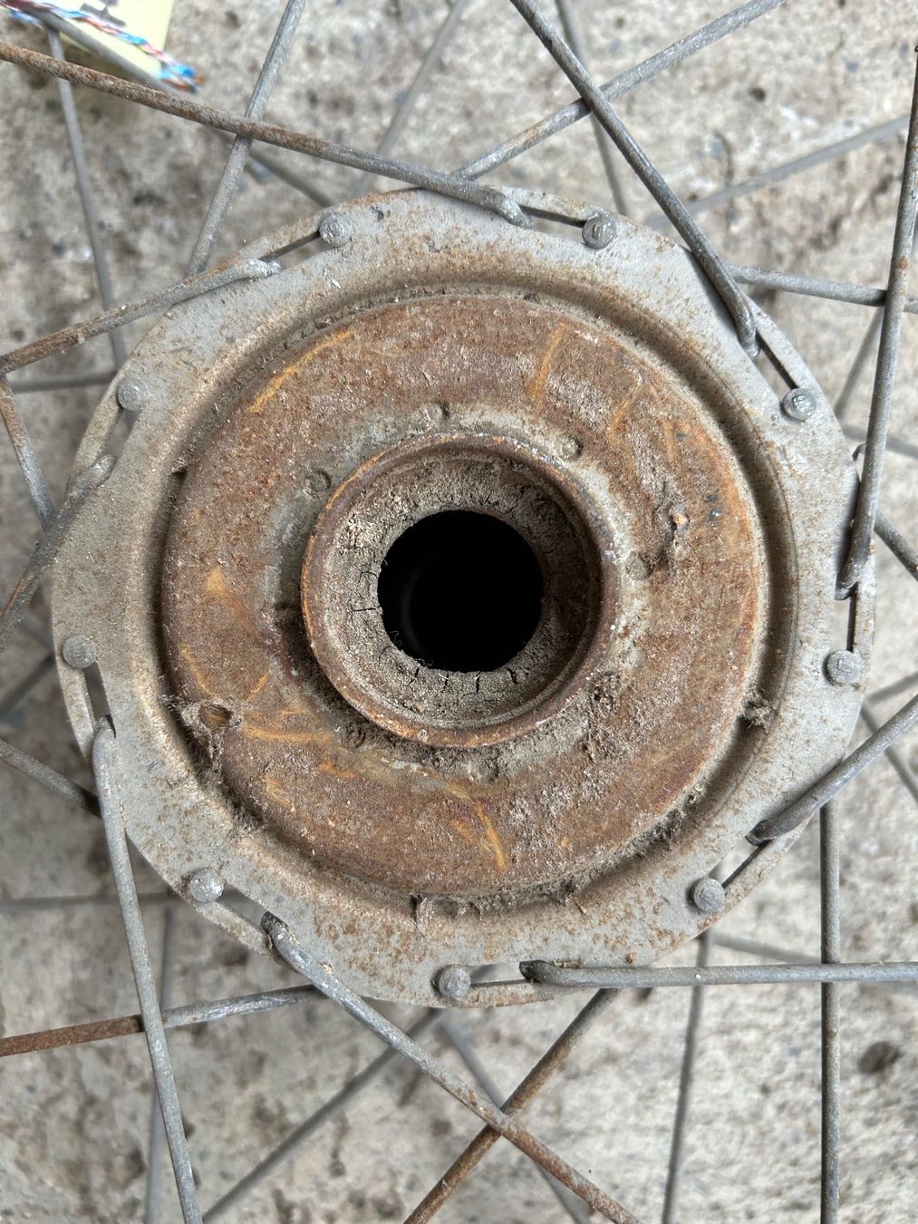 Puch Parti ricambio per ciclomotori: Weinmann 19 Zoll Mofa Speichenrad – Difettoso da Fahrni b. Thun venduto da berger_tuning34 6