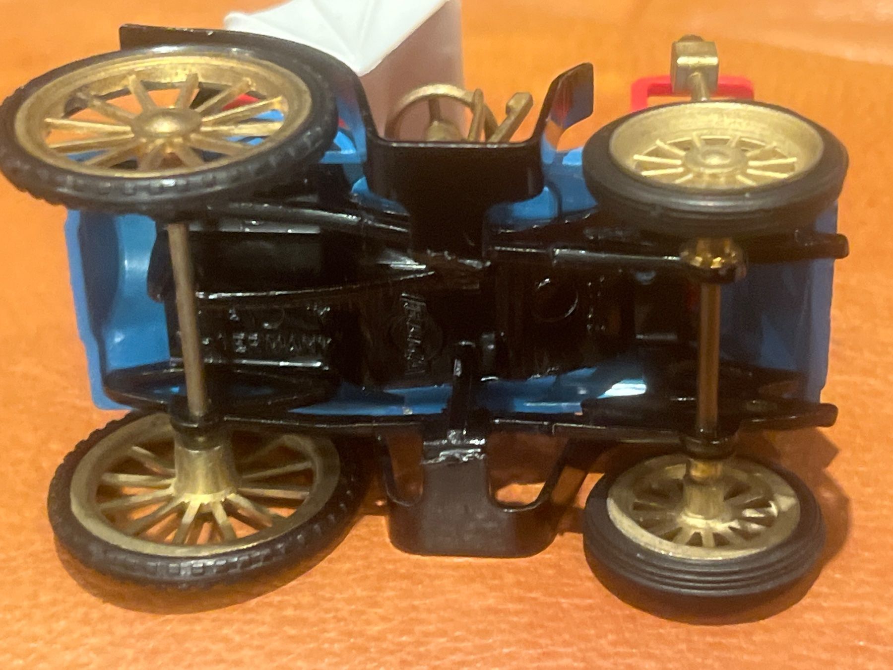 Peugeot Modellini d'auto: GAMA  PEUGEOT  OLDTIMER   1:46  Modellauto – Usato da Fehraltorf venduto da habibi2008 4