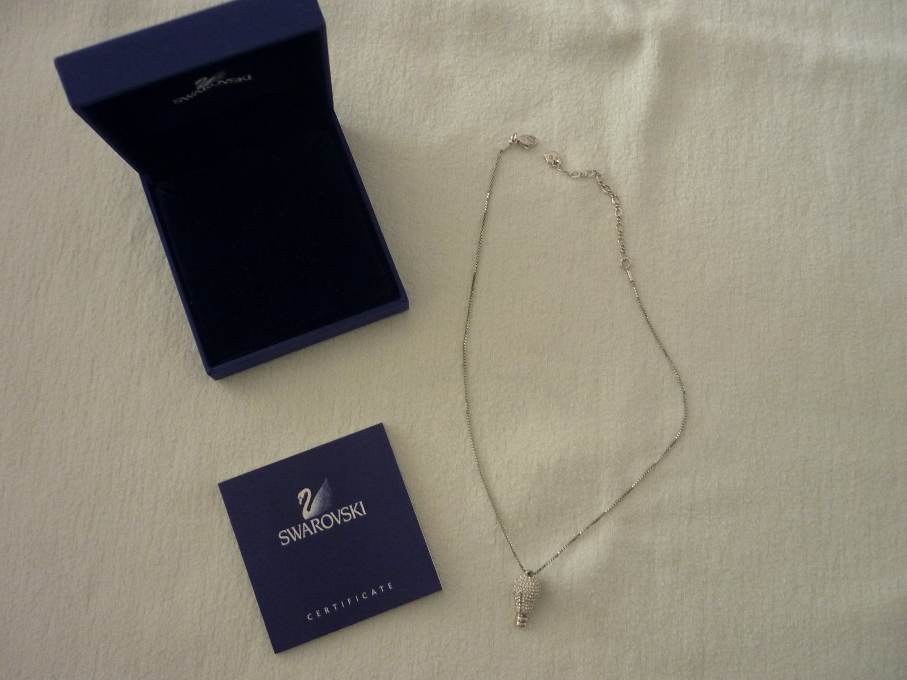 Swarovski Catenine: Swarovski Halskette – Usato da Vaduz venduto da red94angel 1