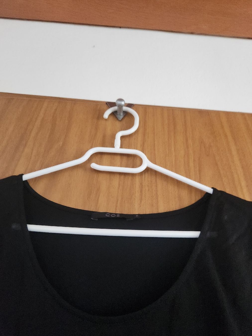 Cos Kleider: Robe COS noire taille M  – Gebraucht aus Niedergösgen von Eva2410 4