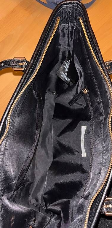 Taschen für Damen: Schwarze Tasche – Gebraucht aus Winterthur von Chiara024 3