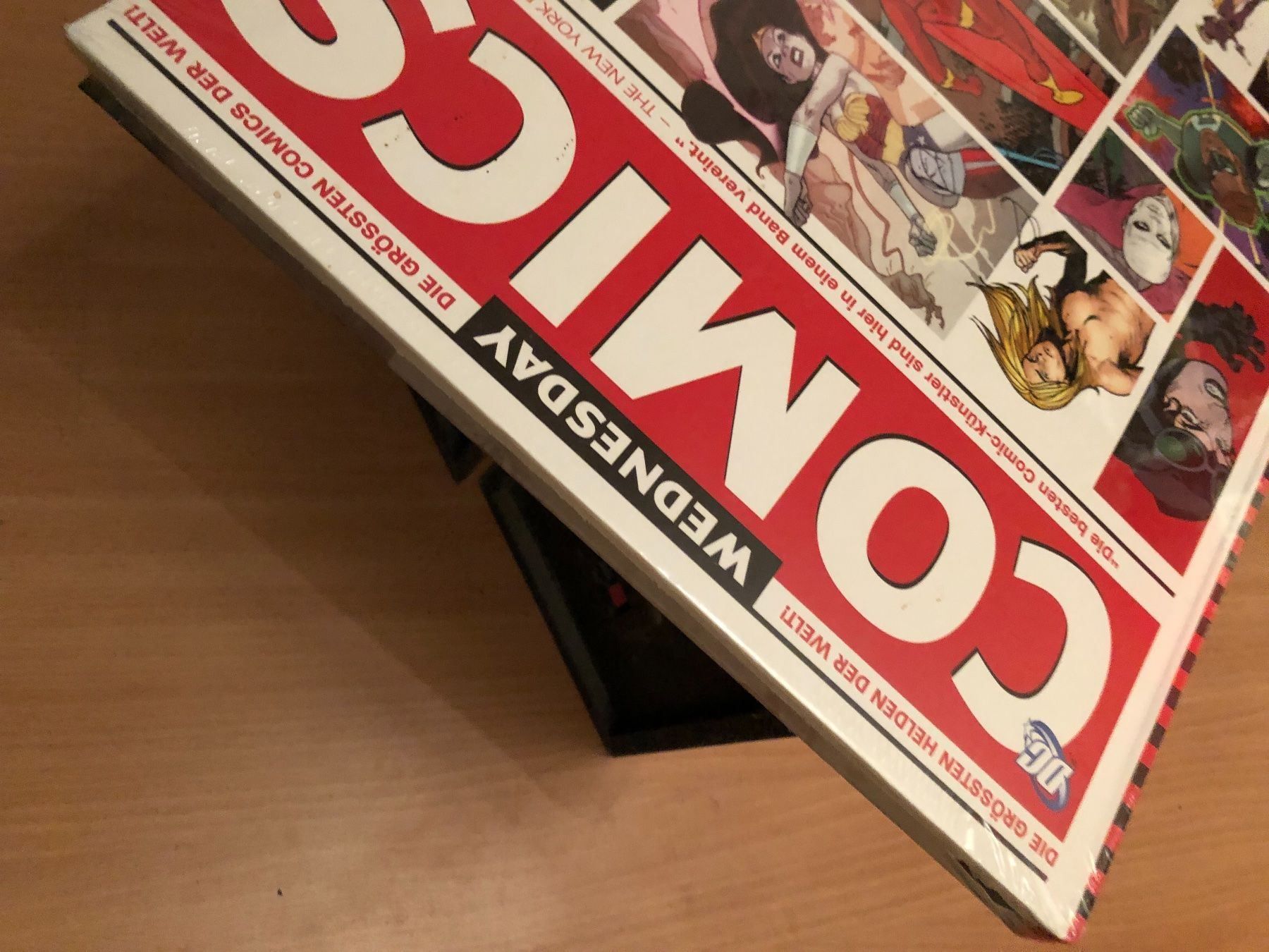 Fumetti: Panini comics DC Wednesday Noch Versiegel – Nuovo e nell'imballaggio originale da bretzwil venduto da nightflasher 3