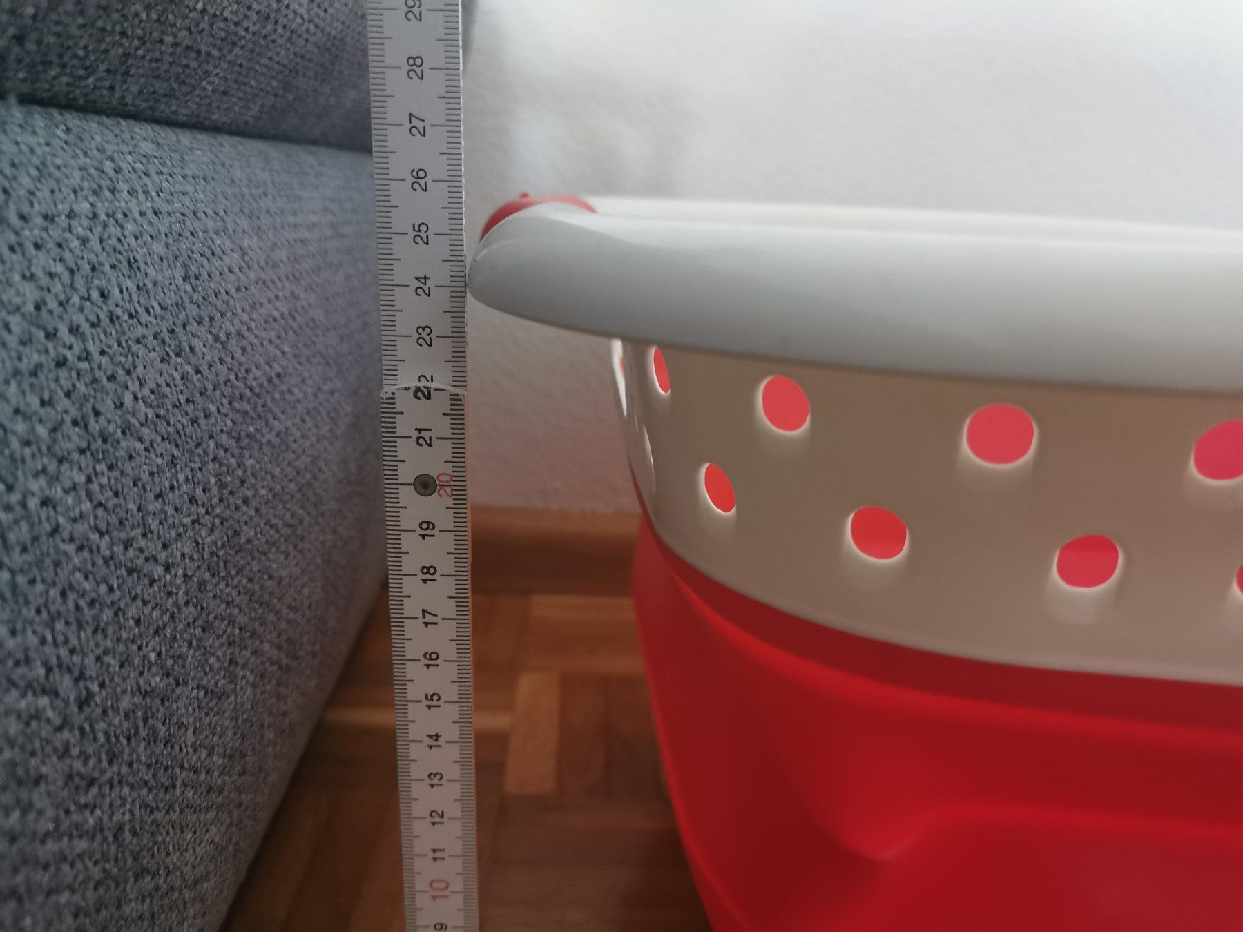 Paniers à linge: Wäaschekorb – D'occasion à Birsfelden par mel_ndx7 5