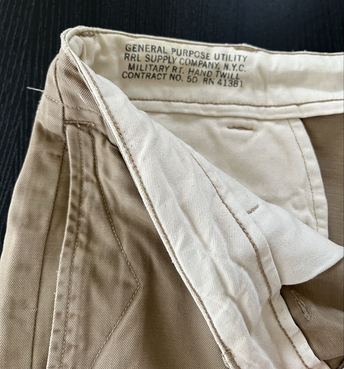 Ralph Lauren Pantaloni: Double RL Officer Chinos Beige – Usato da Unterägeri venduto da Bluto36 3