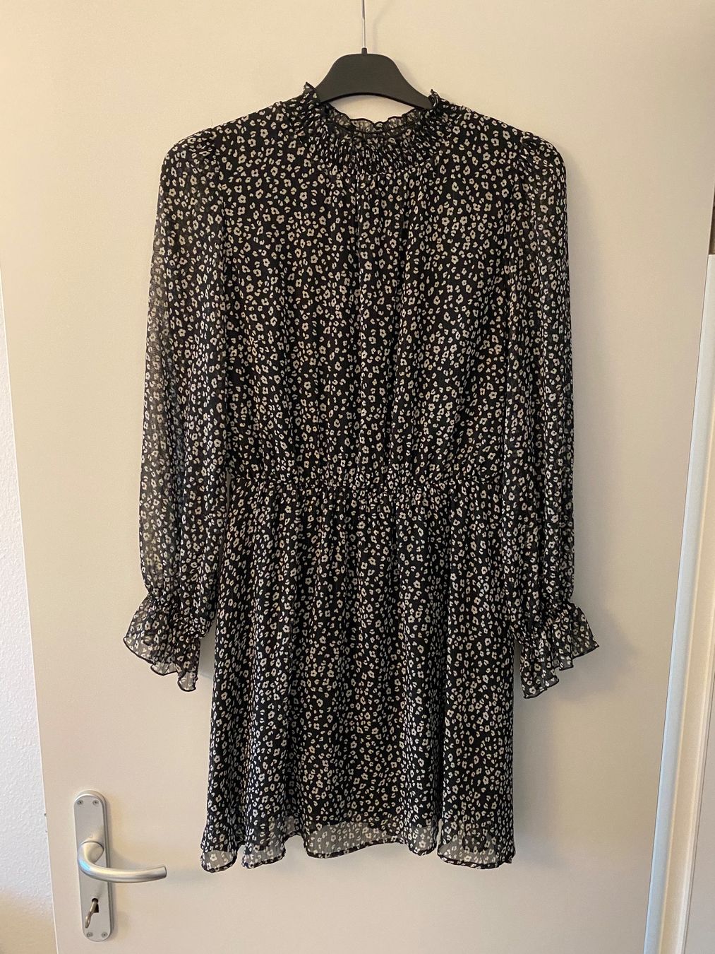 Kleider: Robe, taille 36 – Gebraucht aus Versoix von coul-raoul