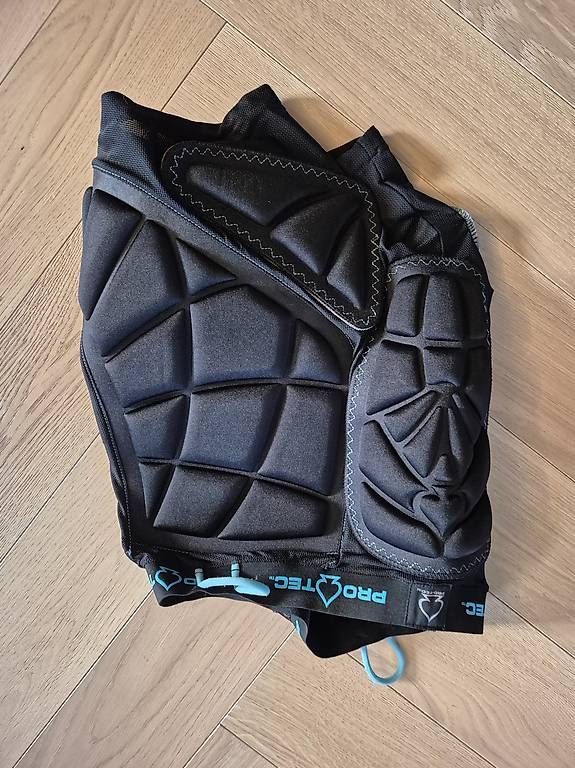 Protezioni & Imbottiture: Crashpants Damen für MTB – Usato da Frauenfeld venduto da Angie25 2
