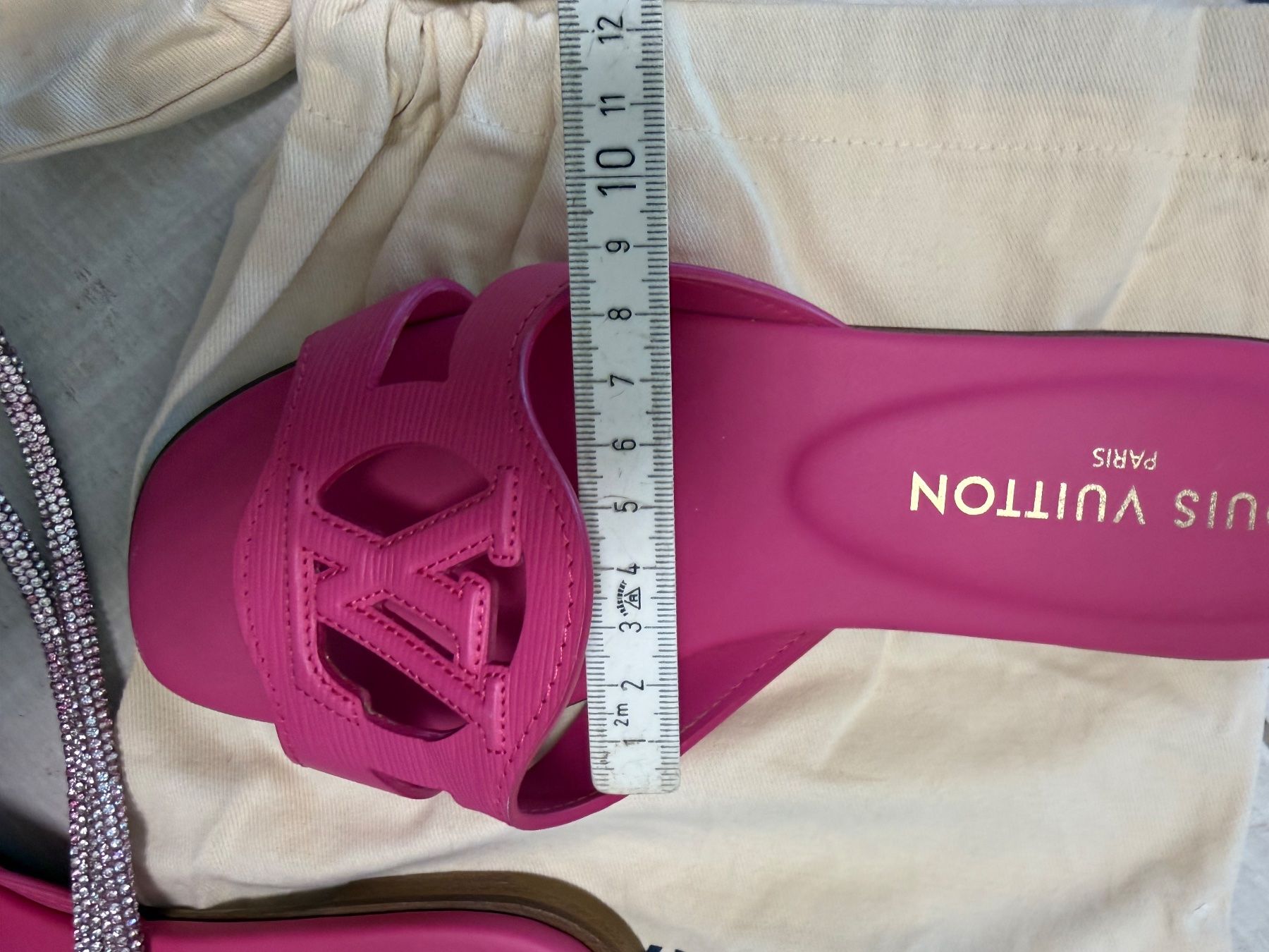 Louis Vuitton Scarpe da donna: Mules plates LOUIS VUITTON Isola 36.5 – Usato da RICHTERSWIL venduto da mftjt63 8