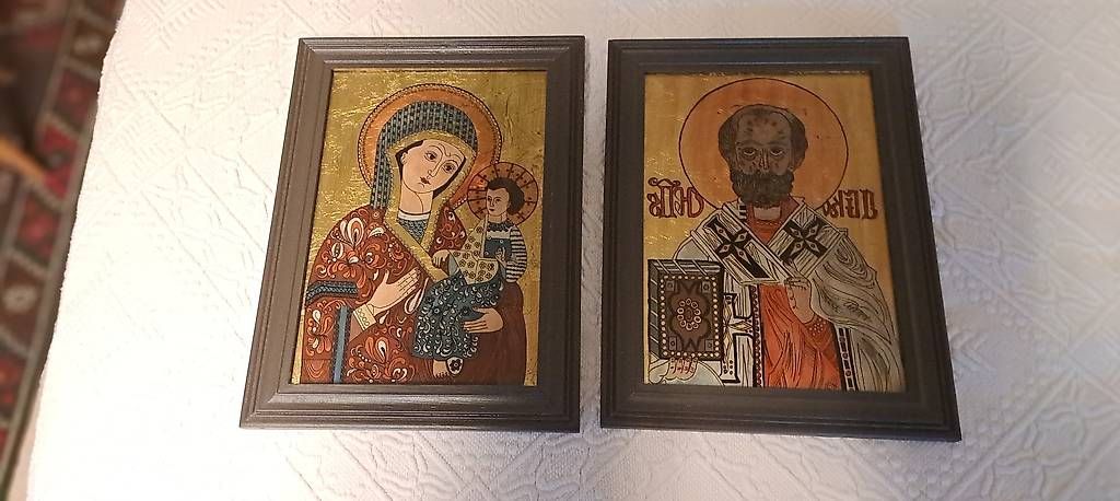 Poster & Bilder: Zwei alte Bilder mit Blattgold – Gebraucht aus Mülligen von Sidin