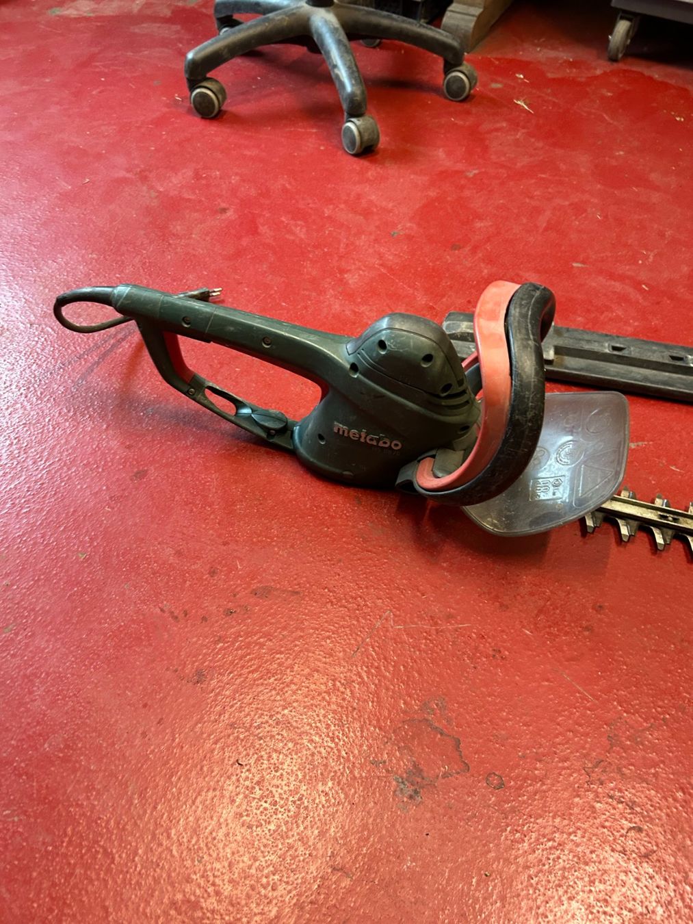 Metabo Alle Werkzeuge: Elektro Heckenschere Metabo HS 8875 – Gebraucht aus Witterswil von Michu2904 1