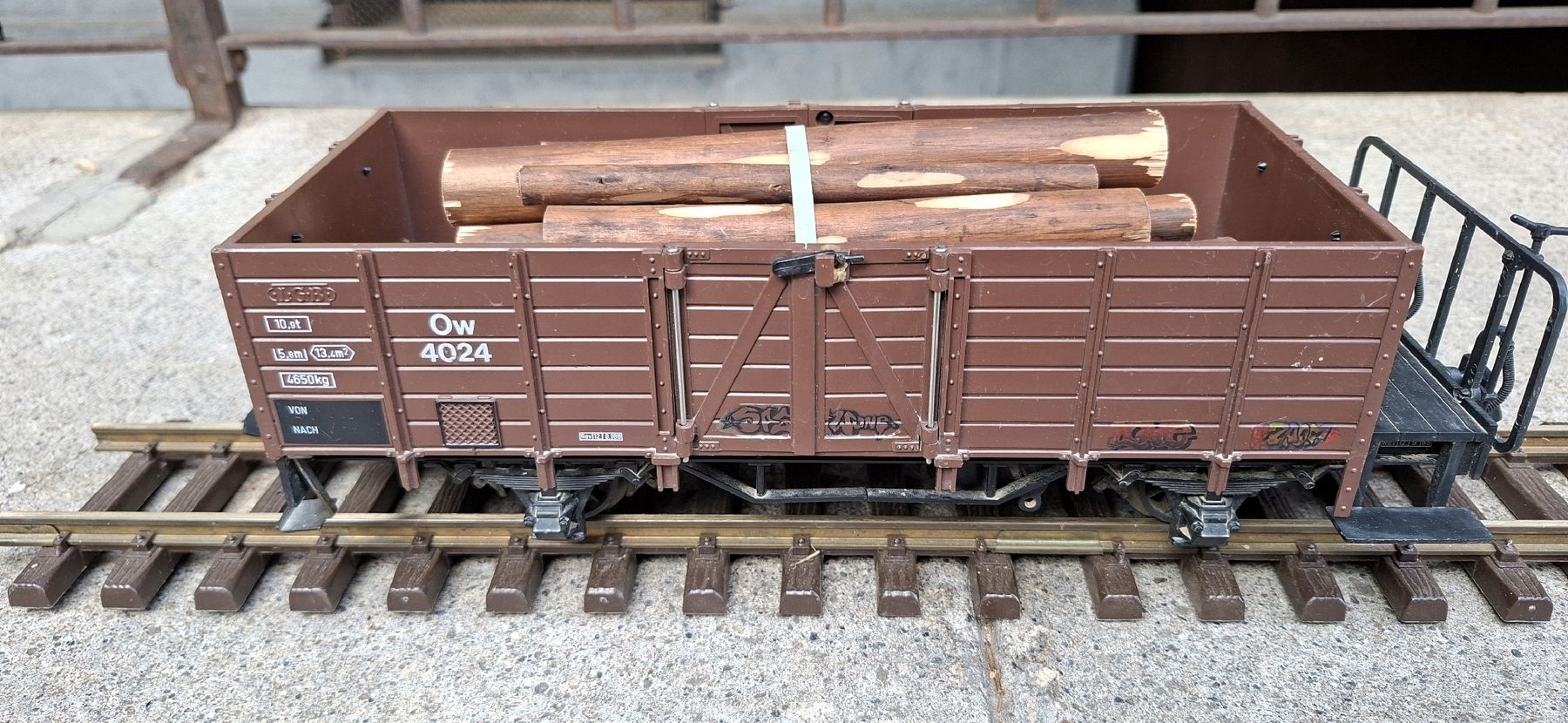LGB Modelleisenbahnen: LGB Güterwagen Ow 4024 – Gebraucht aus Münsingen von wd65 1