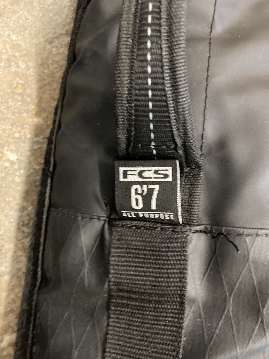 Planches de surf: Surfboard Bag FCS Travel 2 – D'occasion à Bern par helohelo123 2