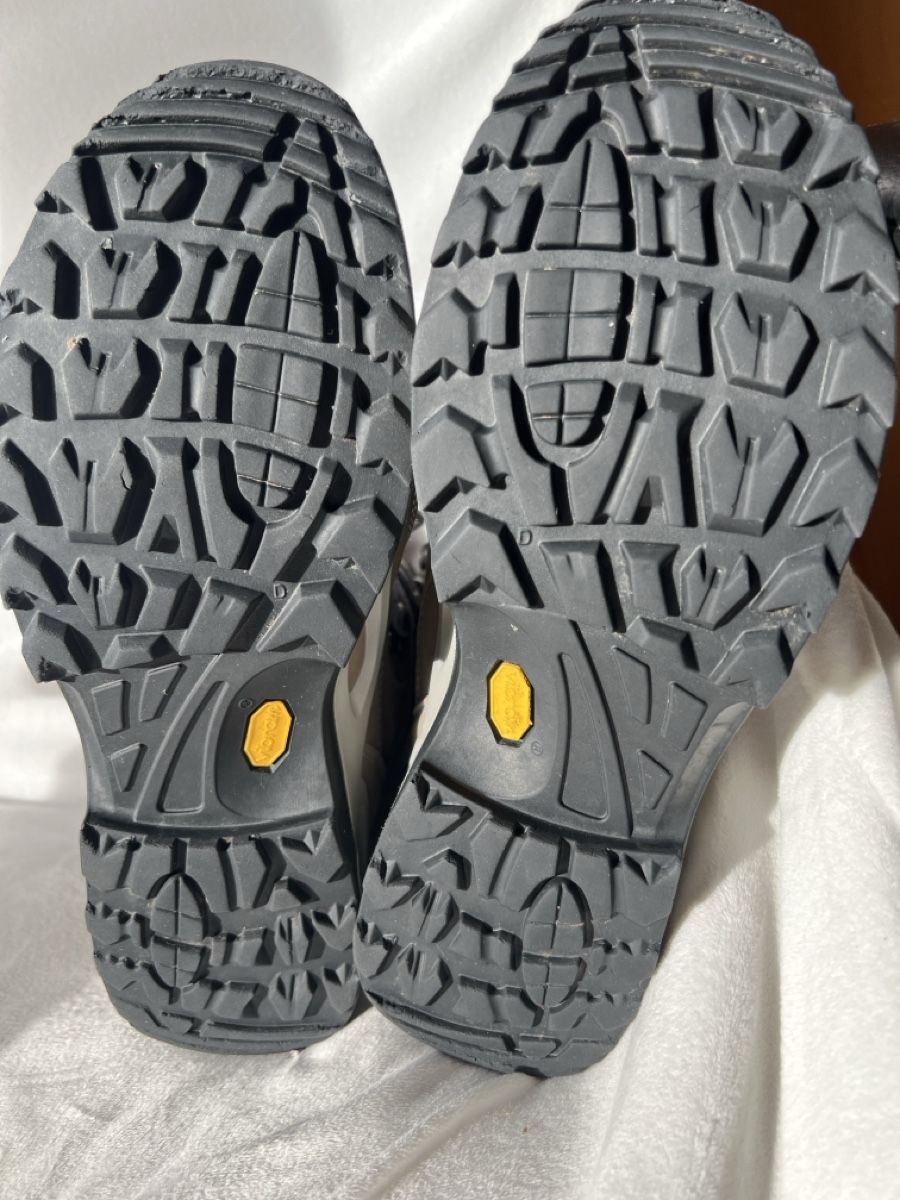Lowa Damenschuhe: Damen-Damen Lowa Wanderschuh – Gebraucht aus Mörel von Emozia 5