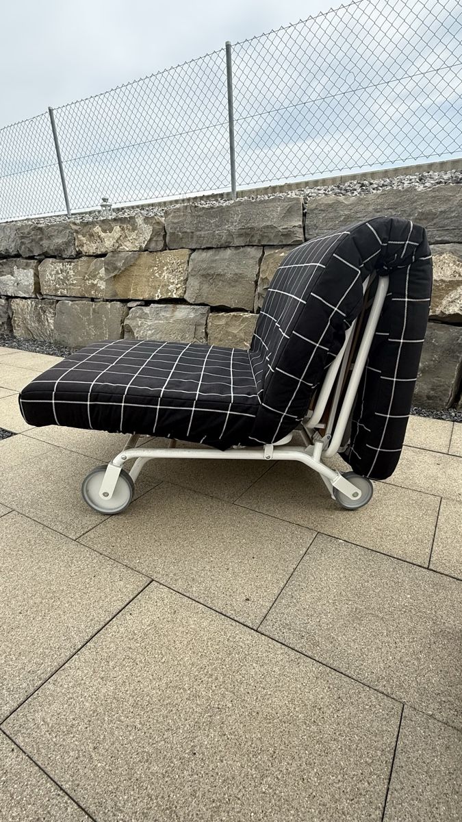 Betten: Bett Sofa 80cm x 210cm – Gebraucht aus Châtillon FR von jpv_wk6q