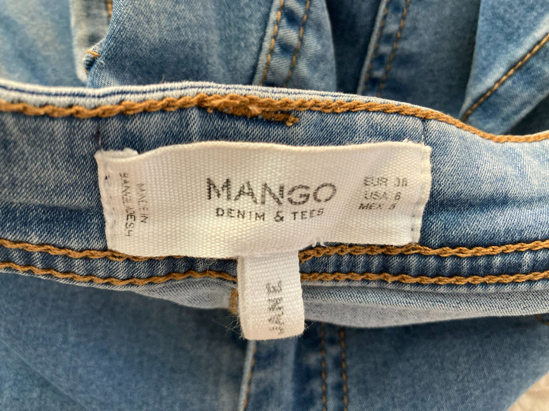 Mango Pantaloni: Mango Capri Jeans Denim Stretch, Gr. 36, hellblau,  Sommer – Usato da Küsnacht ZH venduto da PLZoll 2