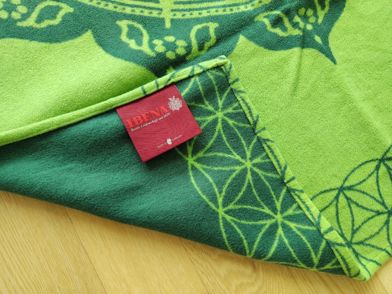Decken: Yoga Decke Herz Chakra Grün – Gebraucht aus Buchrain von QueenyHE51 3