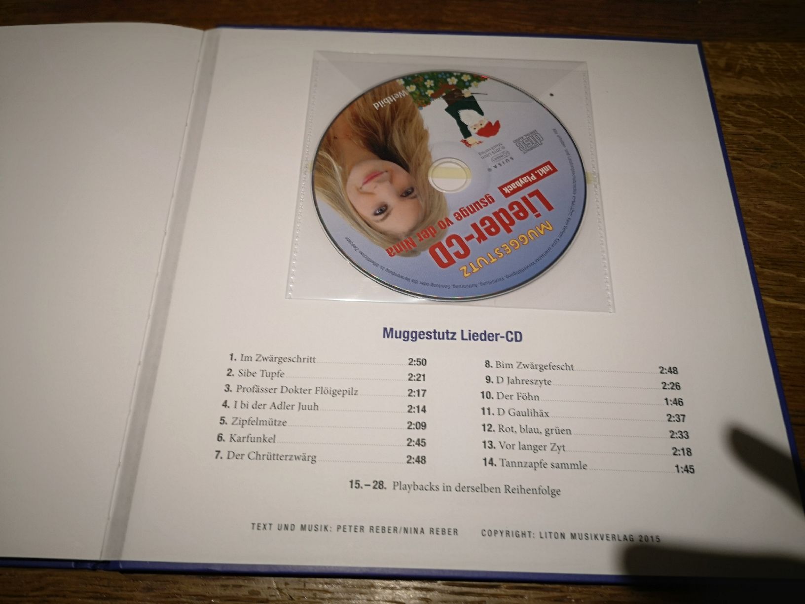 Libri: Muggestutz Liederbuch mit CD – Nuovo (secondo la descrizione) da Vordemwald venduto da Esel04 2