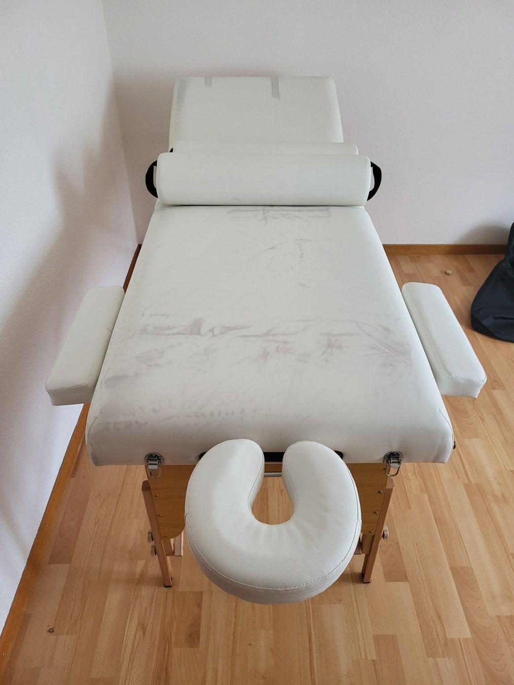 Gonser Massagegeräte: Massageliege und Zubehör – Neu (gemäss Beschreibung) aus Erstfeld von joc_hhv8 3