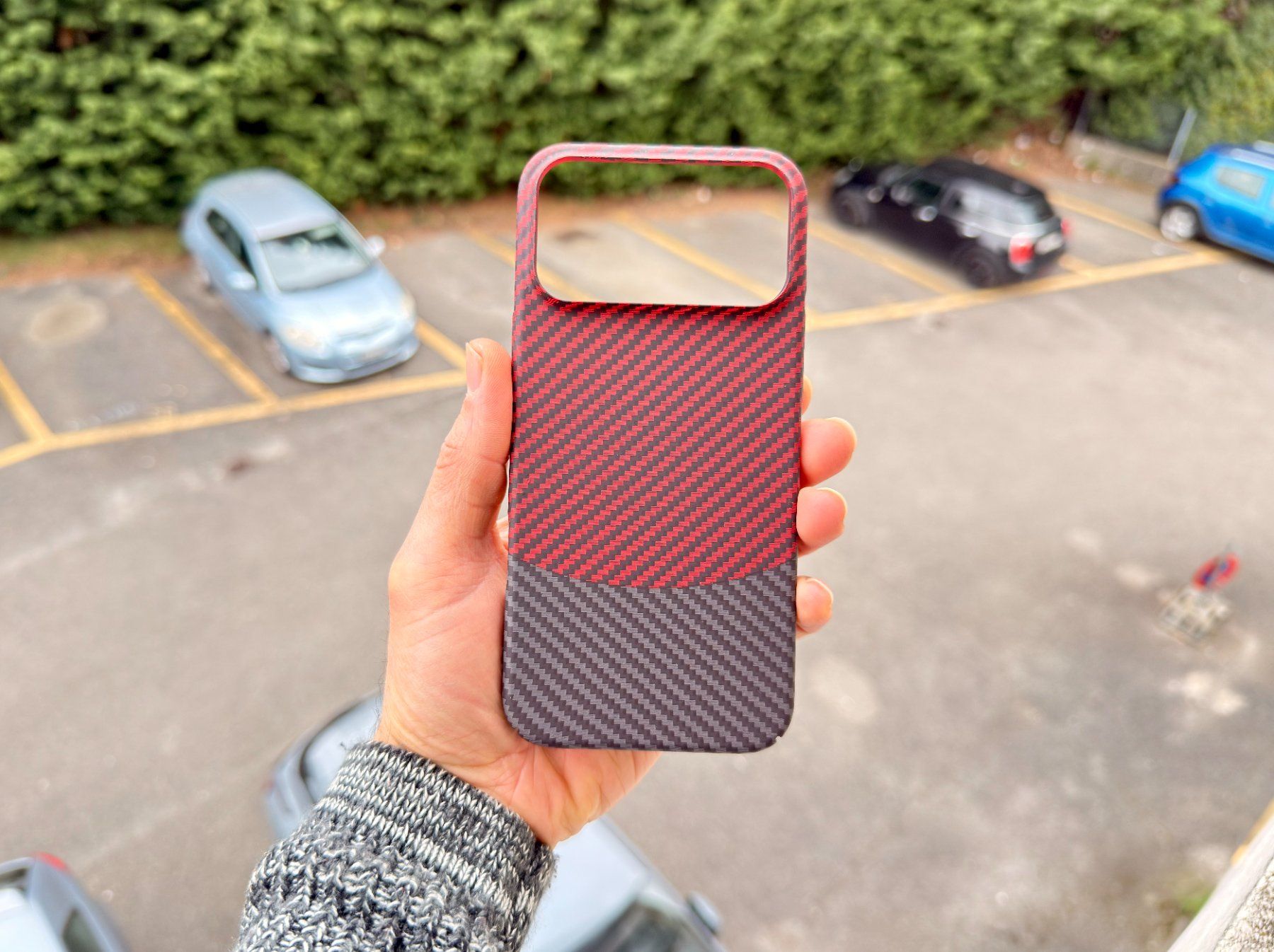 Apple Cover & Protezioni schermo: Coque iPhone 17 Pro Max Fibre Carbone Rigide + Privacy – Nuovo e nell'imballaggio originale da Thônex venduto da Suisse.Shopping 9