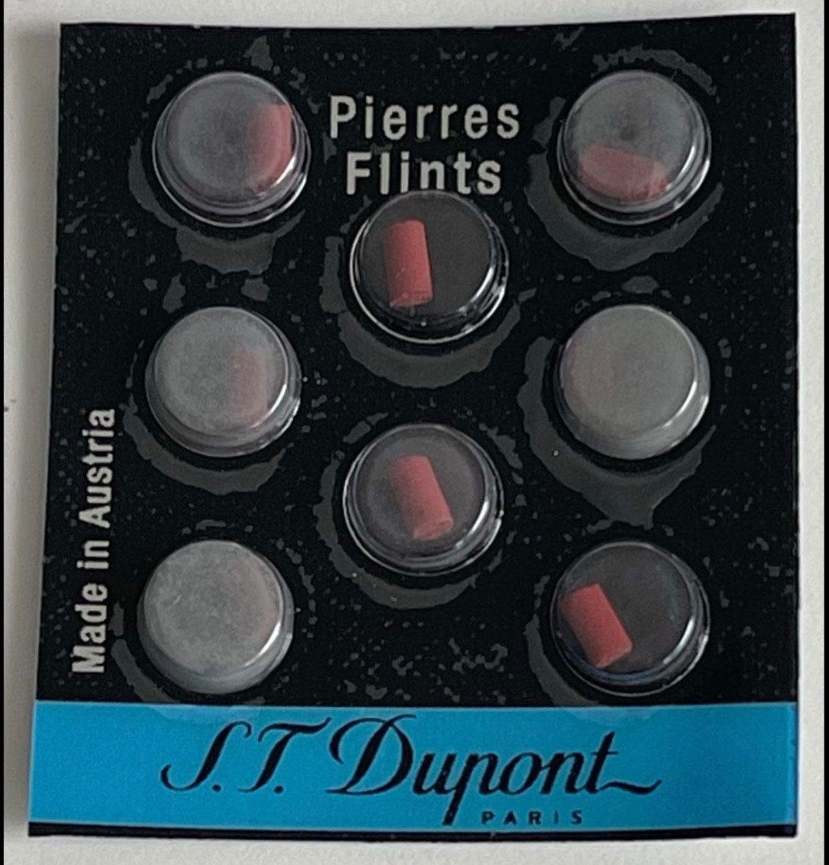 Dupont Accendini: S.T. DUPONT Feuerzeug Flint oder Feuerstein rot 900651 – Nuovo e nell'imballaggio originale da Embrach venduto da watchesandlighters