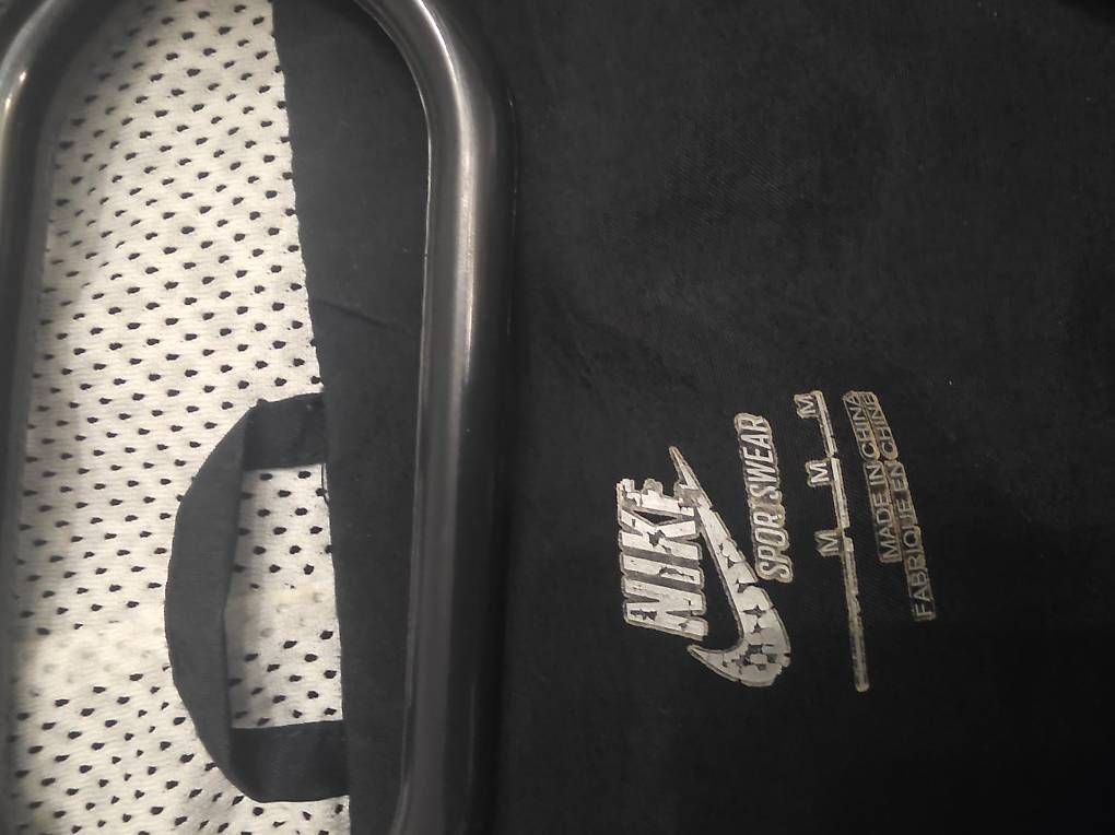 Nike Jacken: Nike Trainer Jacke Grösse M – Gebraucht aus Rüthi (Rheintal) von Foensi67 1