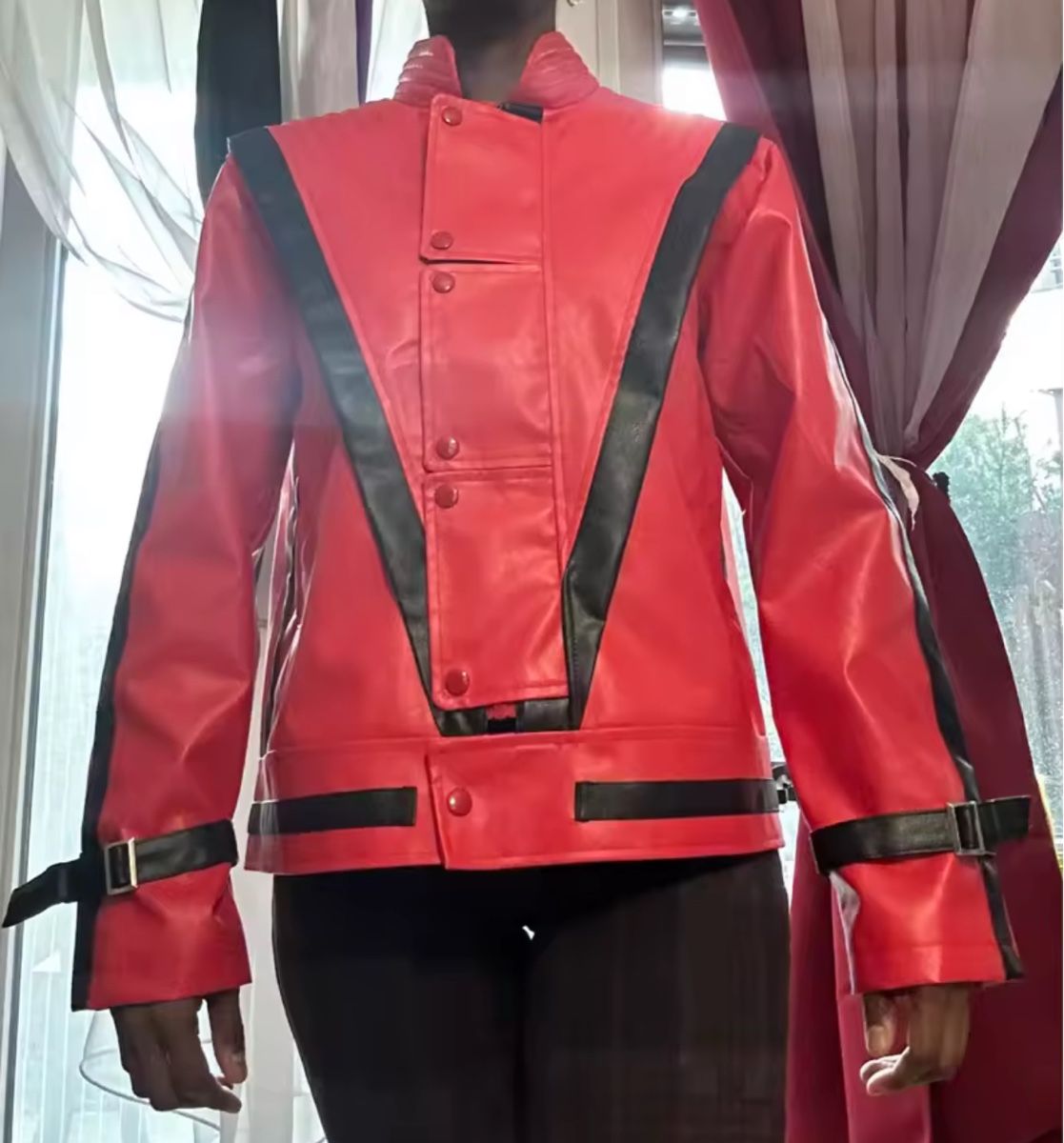 Giacche: Michael Jackson Rote Thriller Cosplay Jacke – Nuovo (secondo la descrizione) da Oensingen venduto da custom_lenkraeder 1