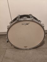 Caisse claire Basix 14" fût bois noir, peau Remo