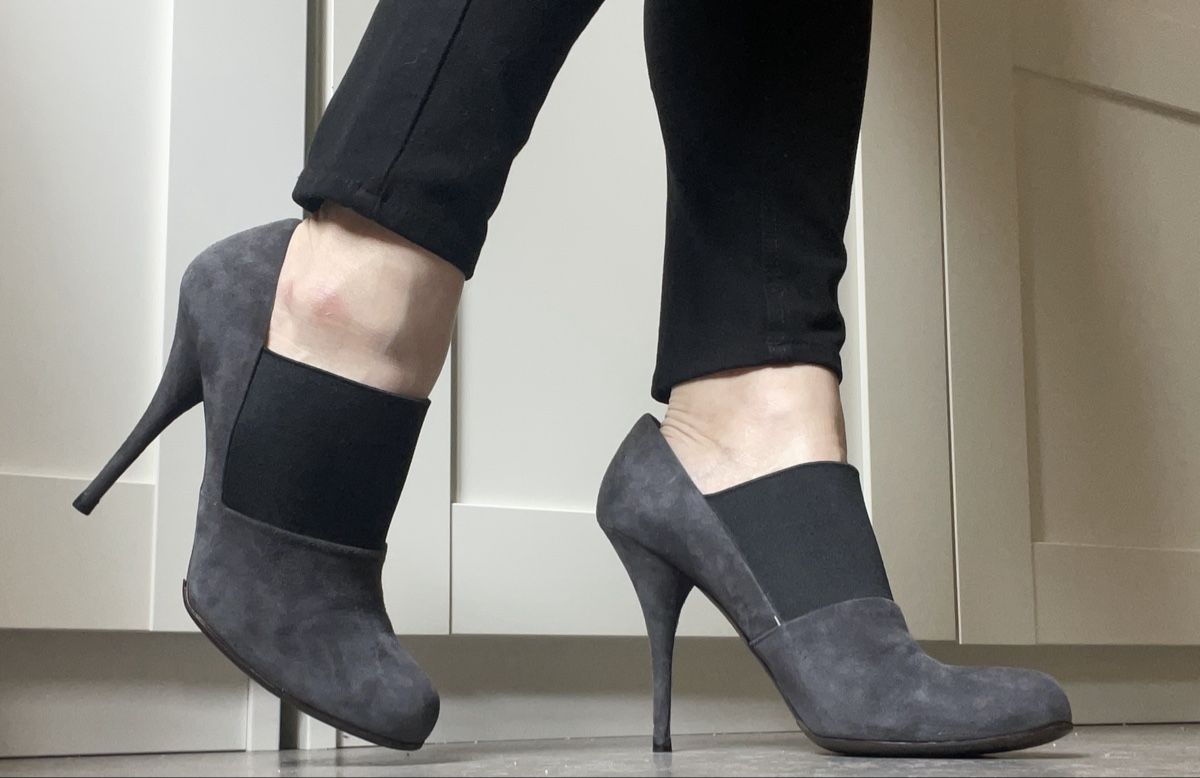 Miu Miu Chaussures femmes: Miu Miu highheel shoes – D'occasion à Zürich par chr_sp59