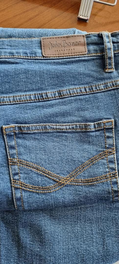 John Baner Jeans: John Baner jeans T 46 – Usato da Tolochenaz venduto da nieeva 1