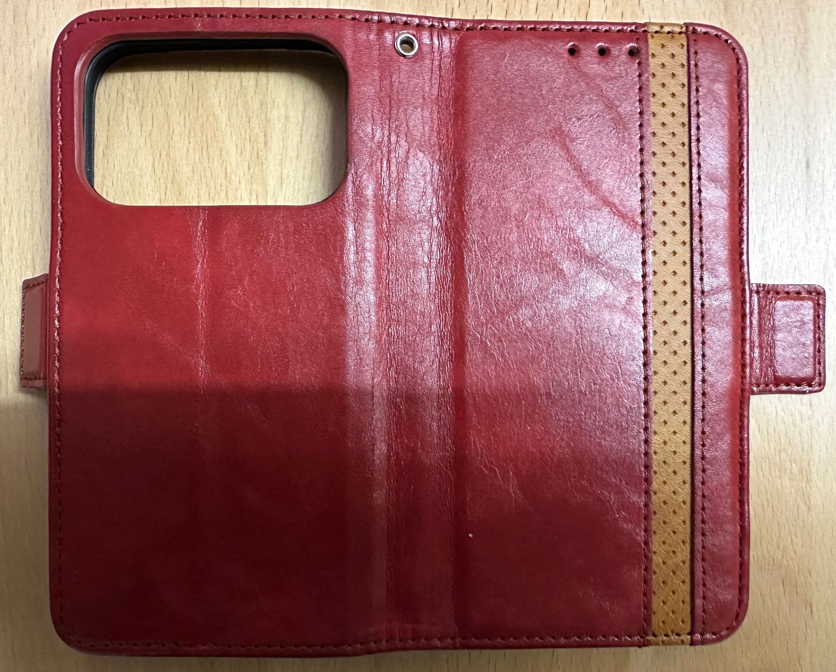 Cover & Protezioni schermo: Étui en cuir pour iPhone 17 Pro – Nuovo e nell'imballaggio originale da fribourg venduto da gatoa 1