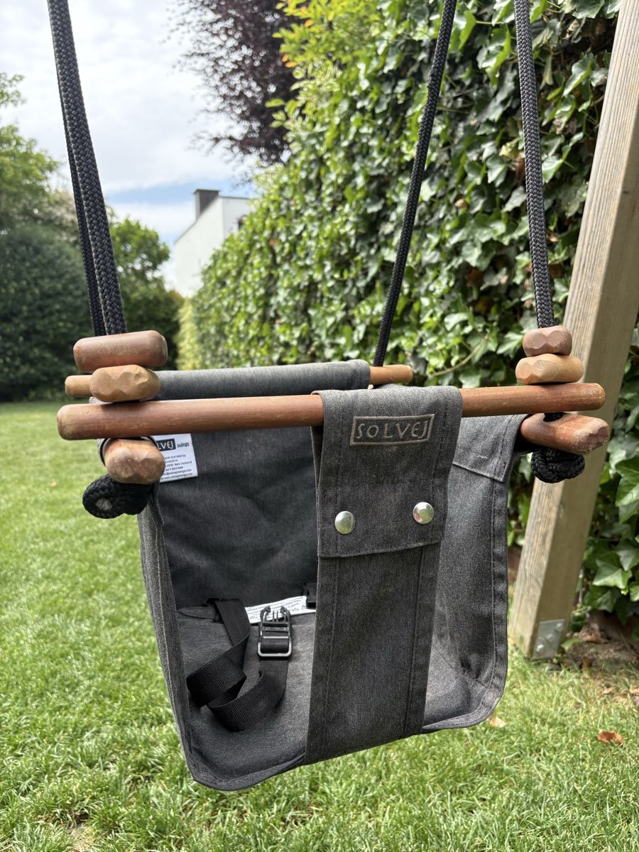 Sonstige Gartenschaukeln: Solvej Baby Schaukel, grau  – Gebraucht aus Schwerzenbach von vonblume2 3