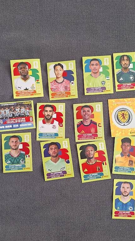 Autocollants: Sticker zum tauschen  – D'occasion à Münchenbuchsee par Kriss28 2