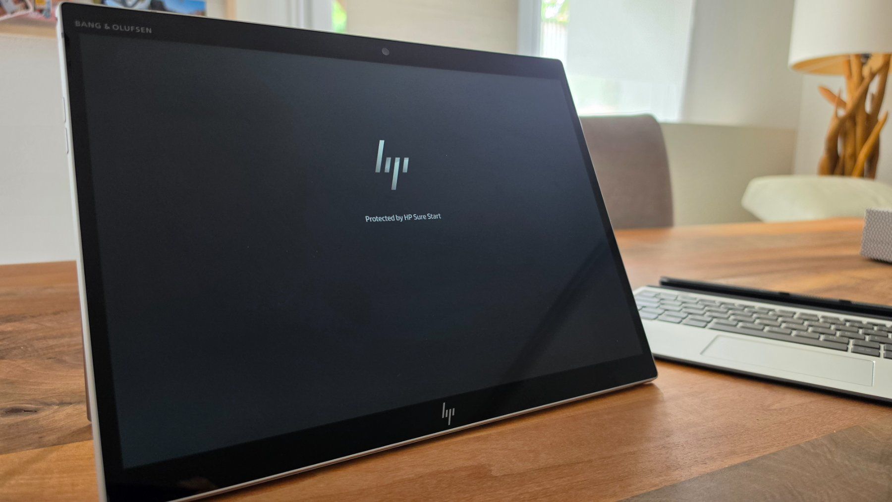 Hewlett Packard Notebooks: HP Elite x2 G4 - 13" Premium 2-in-1 Tablet/Notebook - Touch – Gebraucht aus Killwangen von Feiermeier 1