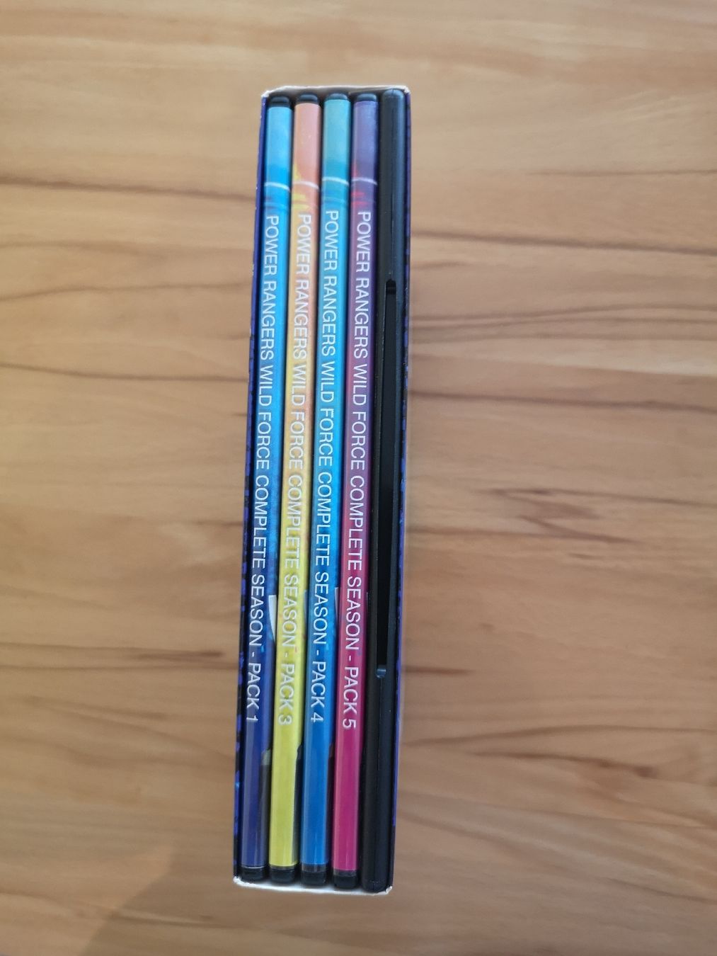 Tutti i DVDs: POWER RANGER 5 DVD WILD FORCE – Nuovo (secondo la descrizione) da Oberentfelden venduto da SWISS027 1