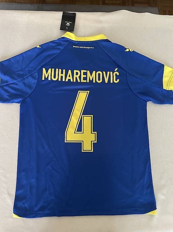 Canottiere & Pantaloni: Muharemovic 4 Trikot – Usato da Birr venduto da rob_d6wl 1